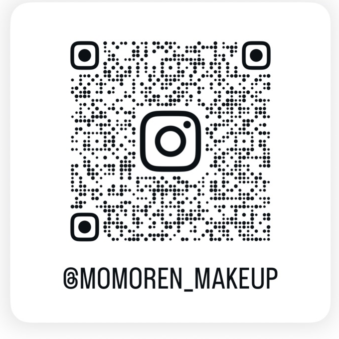 Instagram @momoren_makeup のQRコード
